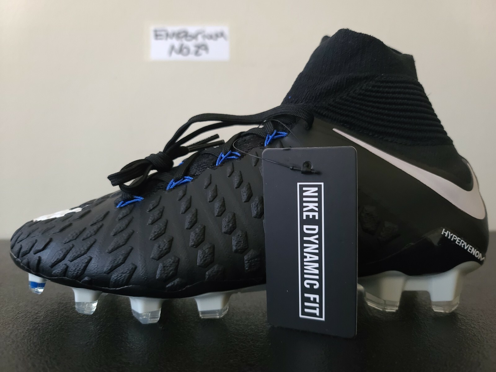 nike hypervenom size 6