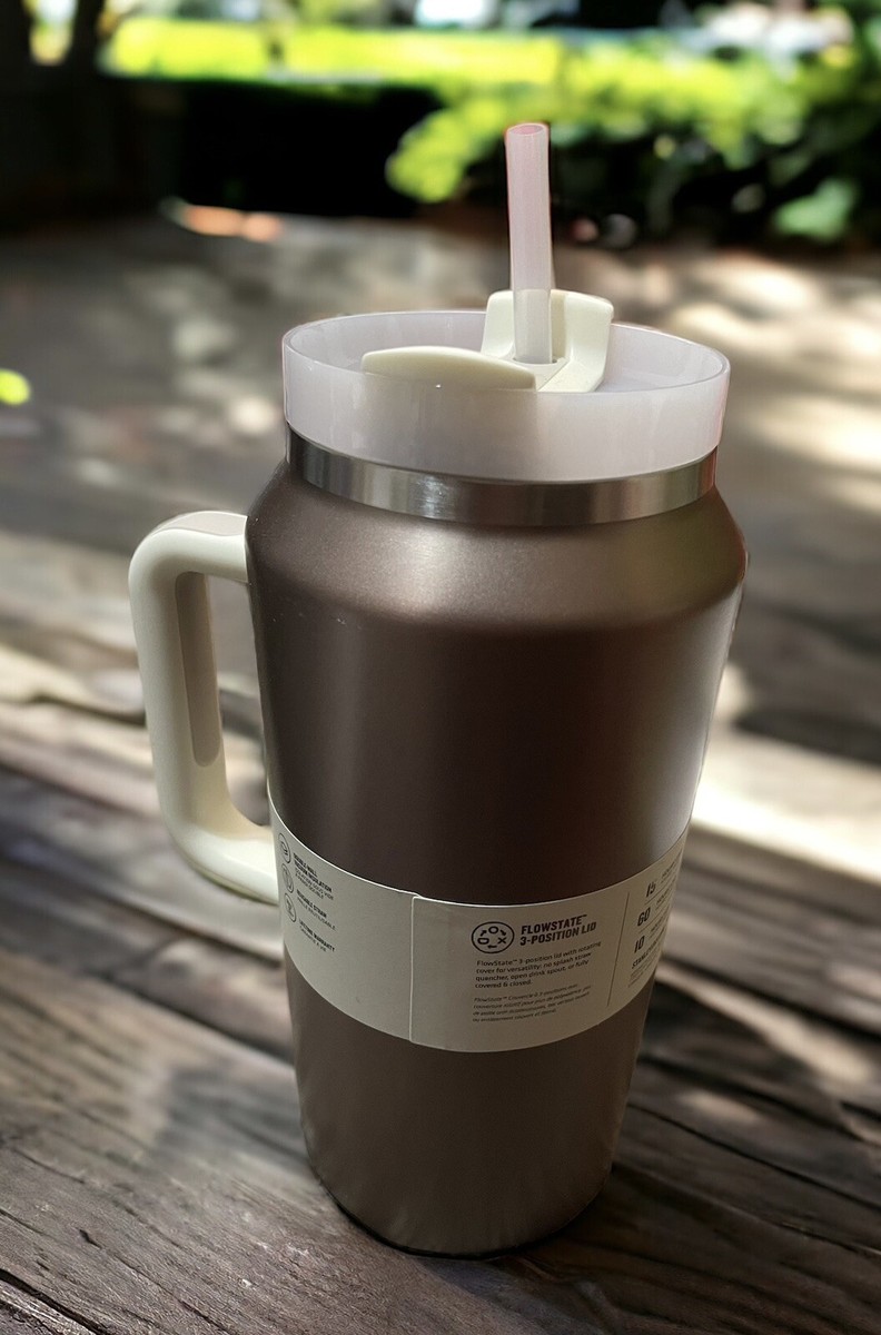 Stanley The Flowstate Quencher H2.O Tumbler 64oz New,Authentic