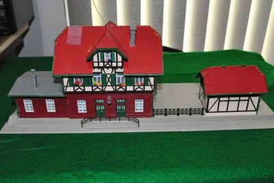 Faller HO Scale, two Railroad Stations and 1 house. Nice!