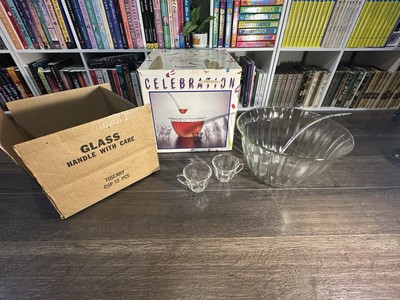 Vtg 14 Piece Punch Bowl Set (The Toscany Collection Celebration) w/ Original Box