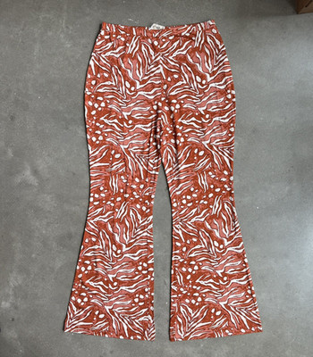 DVF Diane Von Furstenberg Brooklyn Pants Huge Water Tiger Caramel Flare L print