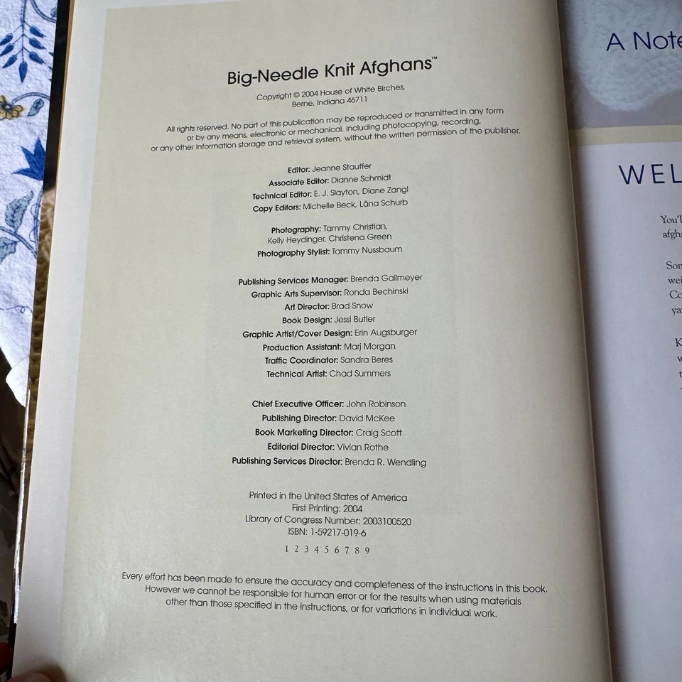 BIG NEEDLE KNIT AFGHANS Hardcover Book House Of White Birches 2004 60+ Patterns - Image 4 of 4