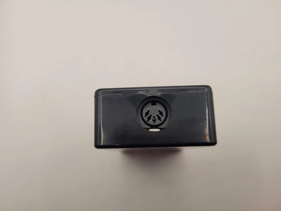 Midi Solutions Pedal Footswitch Controller with Box and Manual - Image 4 of 4