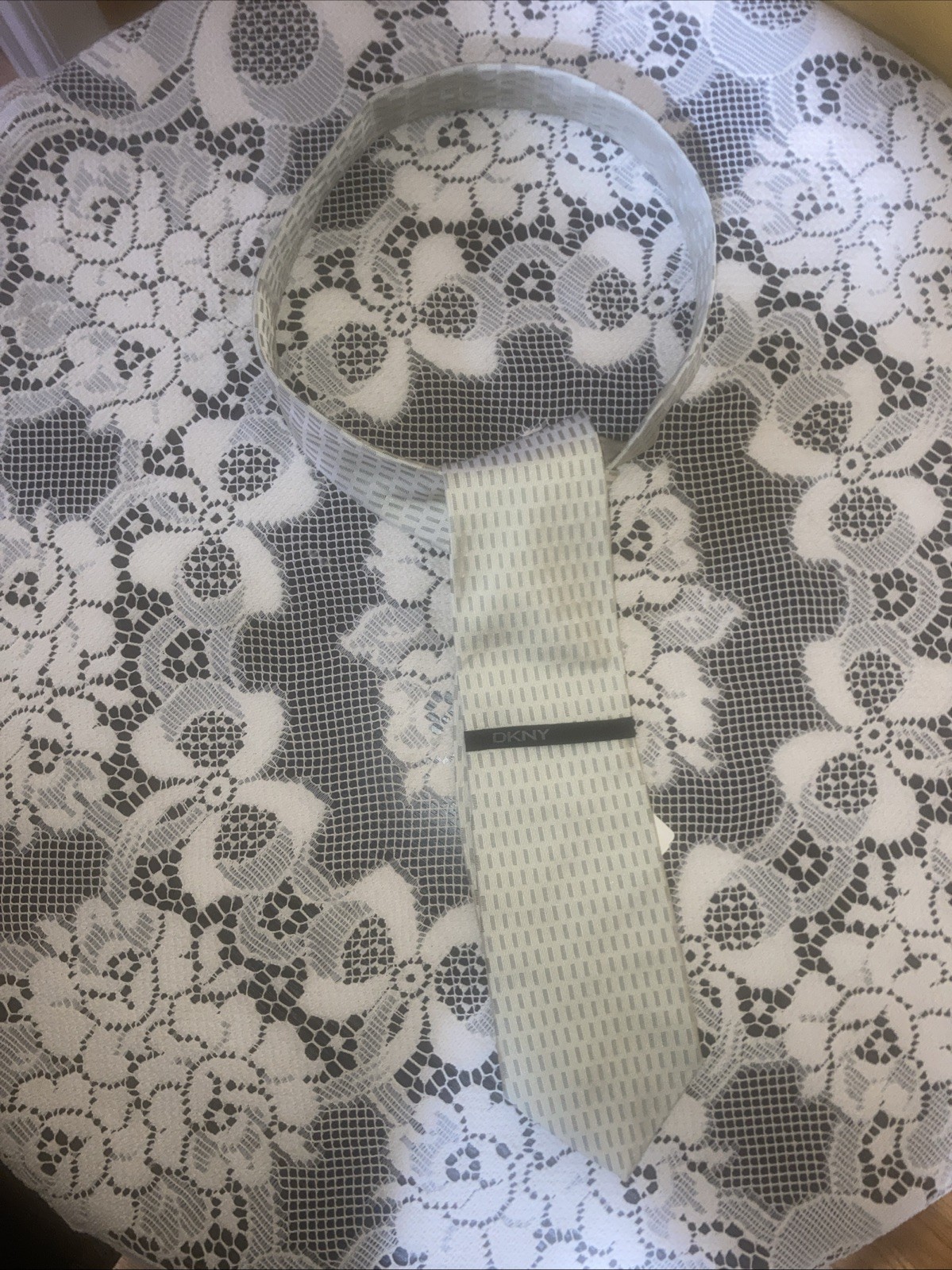 dkny mens ties