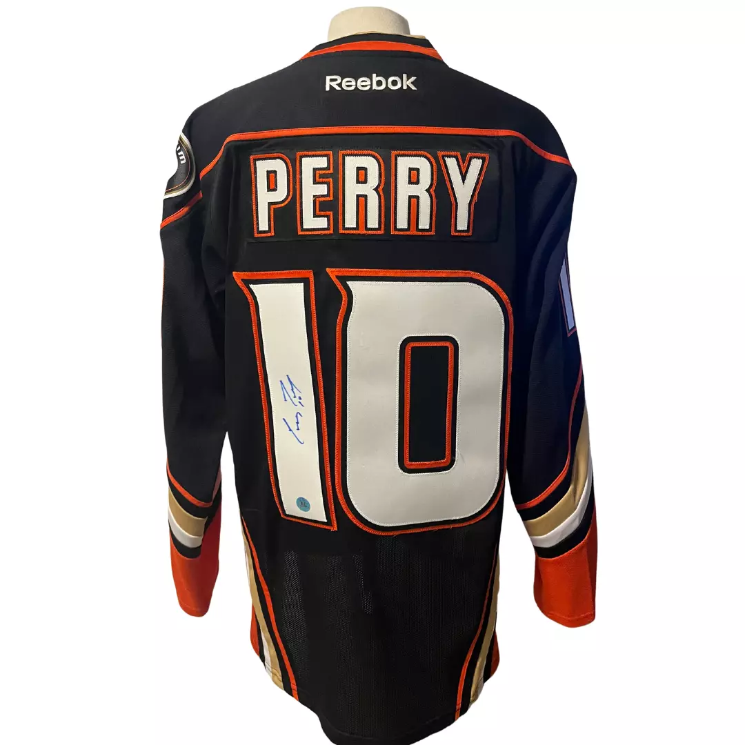 Corey Perry Memorabilia, Autographed Corey Perry Collectibles