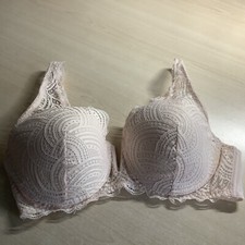 34DD  pale peach underwired bra by urban dusk intimates worn once 