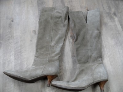 Prego beautiful suede slip on boots beige size 38 excellent ZC917