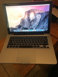 Apple mac book pro 13