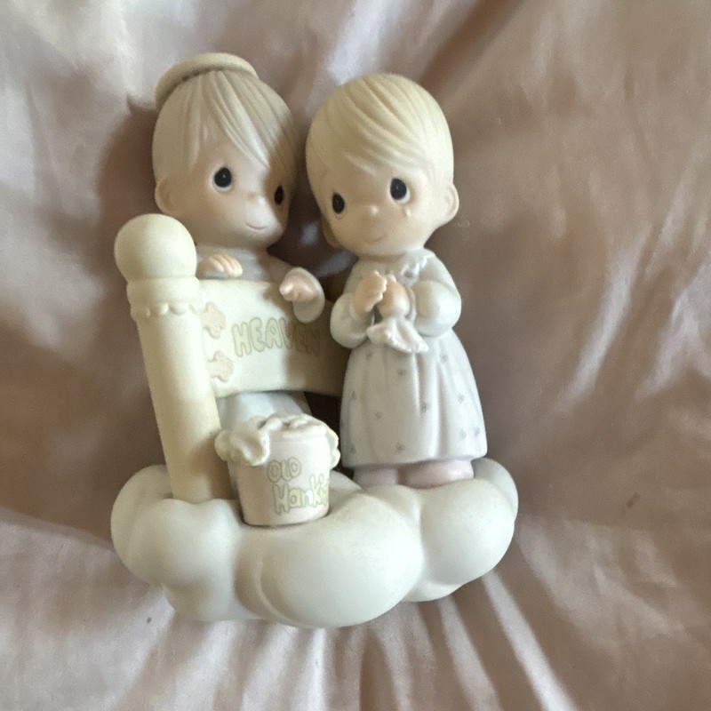 Precious Moments No Tears Among the Angels Porcelain Figurine Sam Butcher 1996