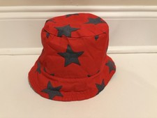 Mini Boden Boys Toddler Size 12-24 Month Red Star Sun Bucket Beach Hat