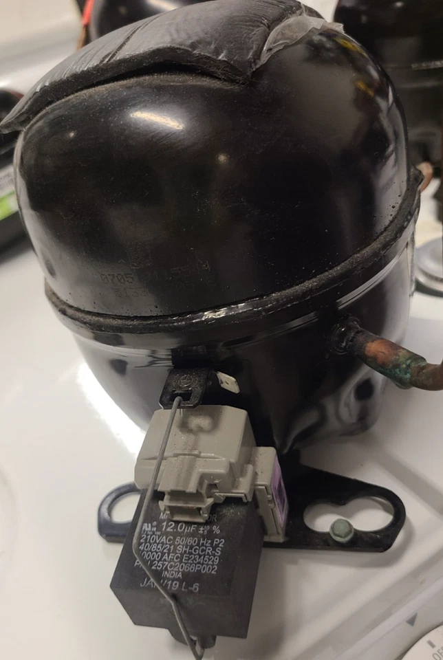 Compressor de geladeira Embraco EM3Z50HLT para GE Whirlpool WR87X33165 - Imagem 4 de 4