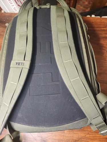 Yeti Crossroads Backpack 18"x12" Camp Green Limited Edition w/ Tumbler Bundle - Picture 6 of 15