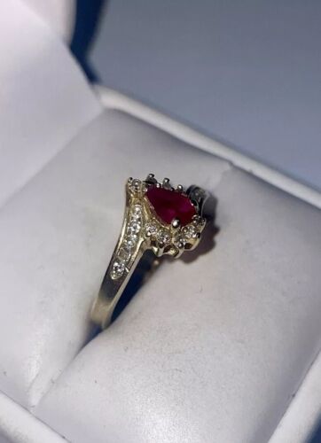 ESTATE Solid 14K Gold Pear-Cut Natural Ruby Diamond Cocktail Ring Size 7 - Picture 4 of 10