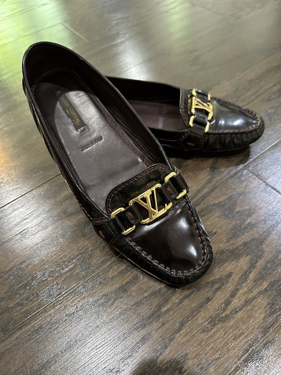 LOUIS VUITTON DRIVING MOCCASINS PATENT LEATHER FLATS SHOES SZ