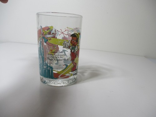 McDonalds Walt Disney World 100 Years of Magic Glass From The Early 2000’s - Picture 5 of 8