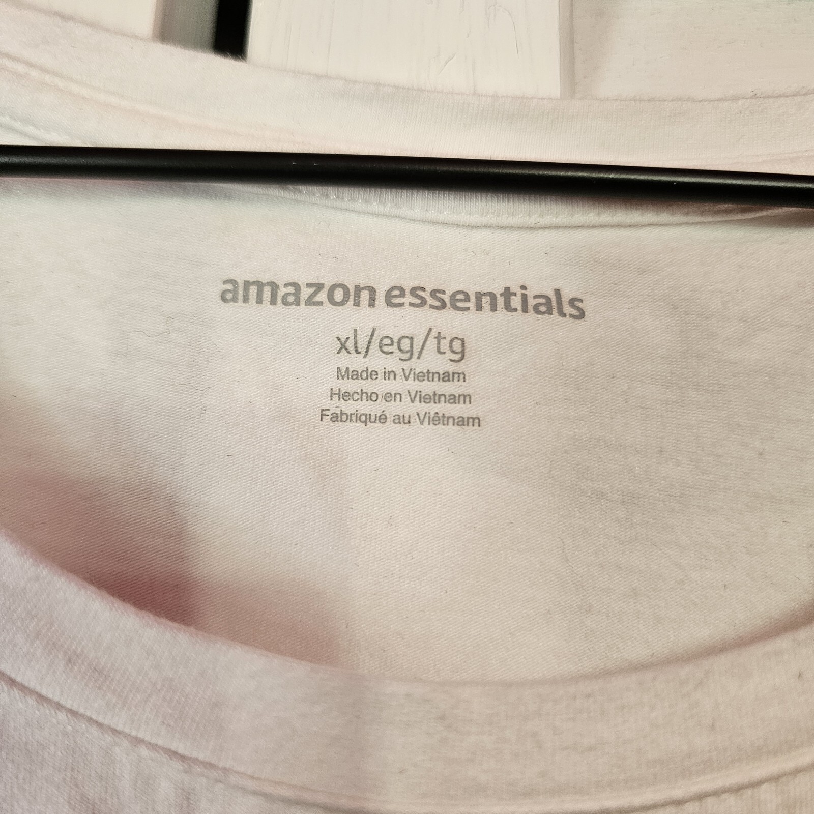 Amazon Essentials Basic White Short Sleeve Tee Wo… - image 5