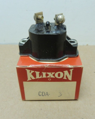  Klixon CDA-3 Automatic Reset 3 amp Circuit Breaker