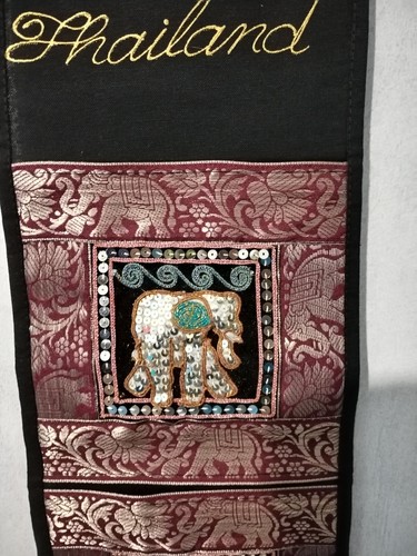 Thai PURPLE Woven Silk 3D Elephants Wall Hanging 3 Storage Pockets Tapestry - Picture 2 of 5