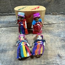 VTG Handmade Guatemalan Worry Dolls Set of 4 Precious Tiny Dolls In Wood Case