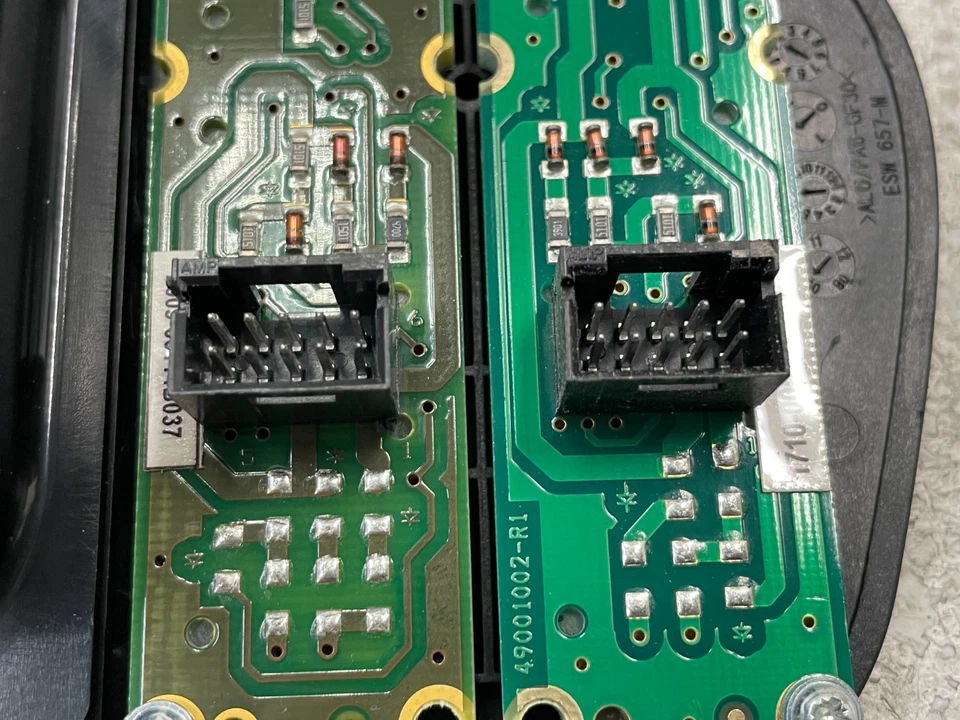Painel de tração 2010-2014 Lotus Evora interruptor de combustível botão tampa painel 1612 fabricante de equipamento original - Imagem 4 de 4