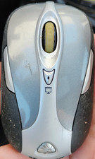 Microsoft Wireless Notebook Presenter Mouse 8...