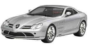 TAMIYA 1/24 Mercedes-Benz SLR McLaren Supercar Plastic Model Kit 24290