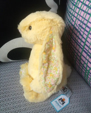 Blossom Lemon Bunny - Medium Jellycat | Jelly Journal