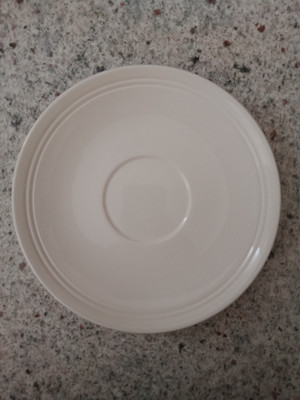 Wedgwood. Jasper Conran. Casual Cream (?) Saucer. (18cm). Made In England.
