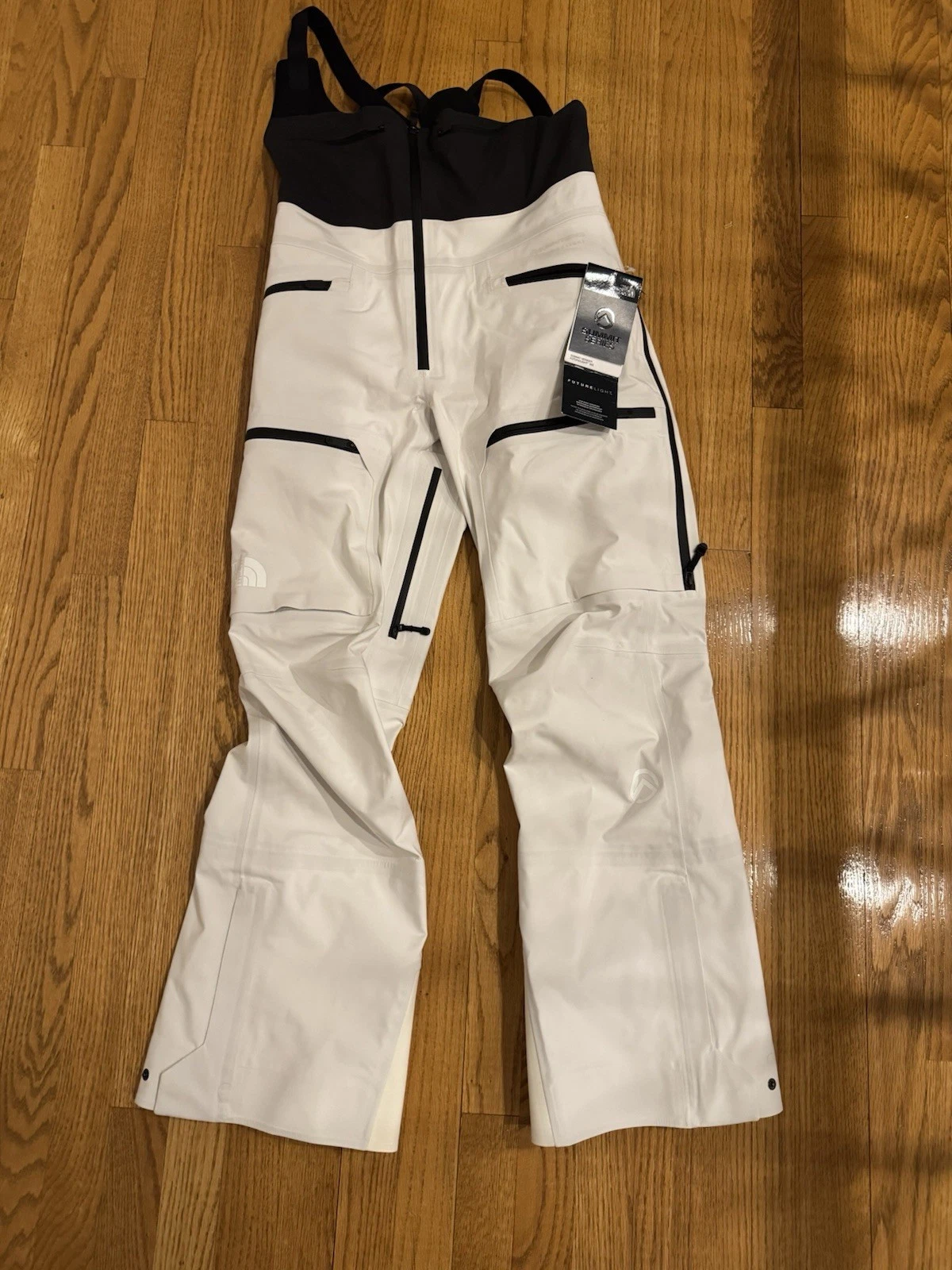 North Face Summit Futurelight Women's Snow Bib Pants size small reg $550 retail