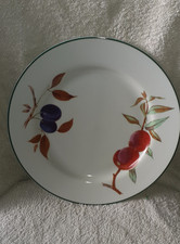 ROYAL WORCESTER ' EVESHAM VALE '  10" DINNER PLATE