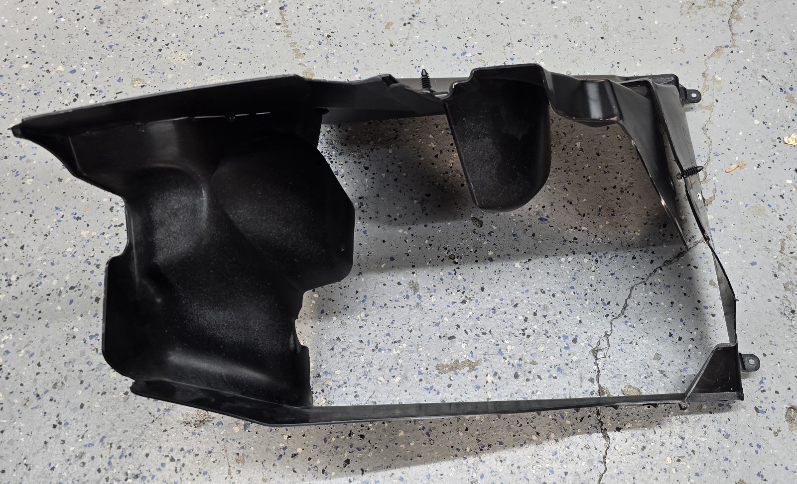 Left Air Guide Lamborghini Huracan 4T0807157A