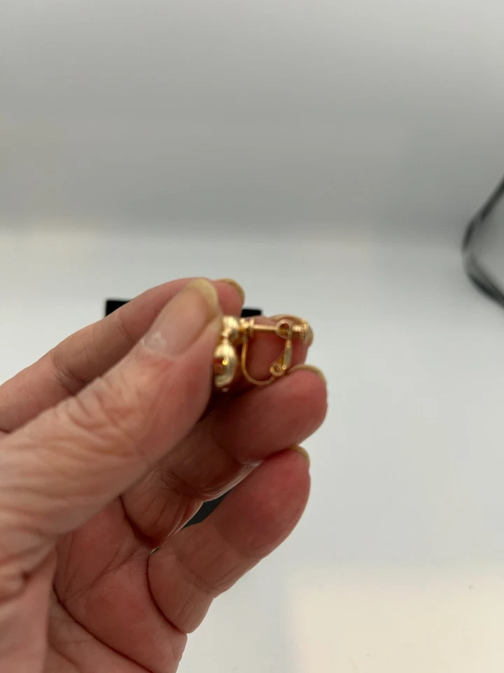 Nuevo con etiqueta Vince Camuto Tono Dorado Tornillo Trasero Clip Pendientes Multicolor Vidrio Foto 4 de 4