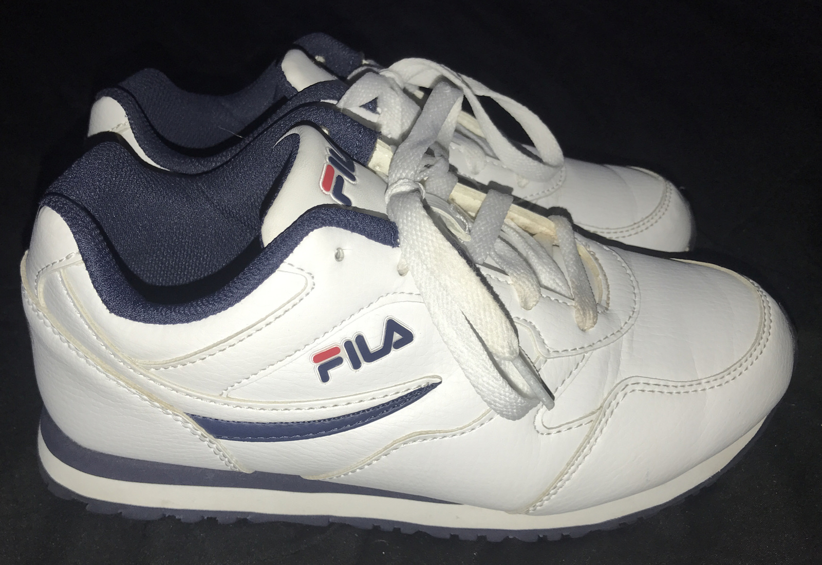 Fila boys white leather w/blue canvas 