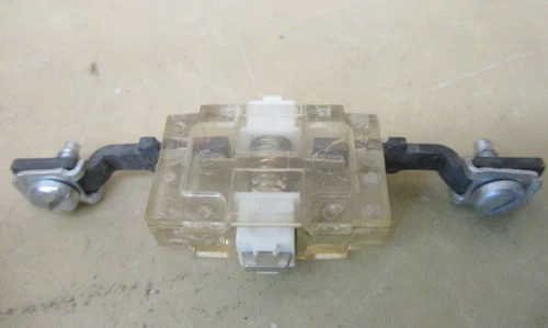 Cutler Hammer D26MPR Contact Block For Type M Relay  Lot of 5 Pieces  46728NADC