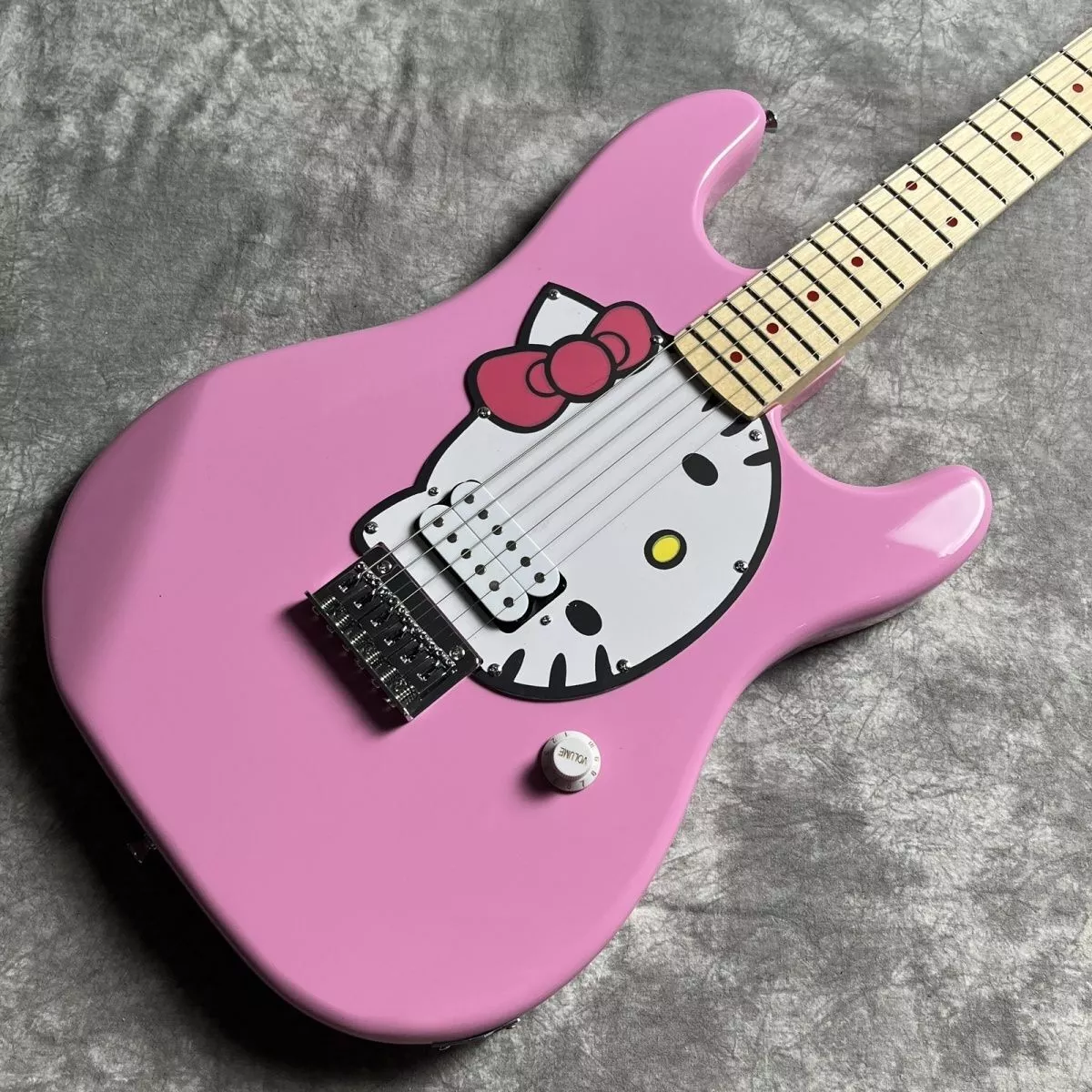Hello kitty guitar sale electric