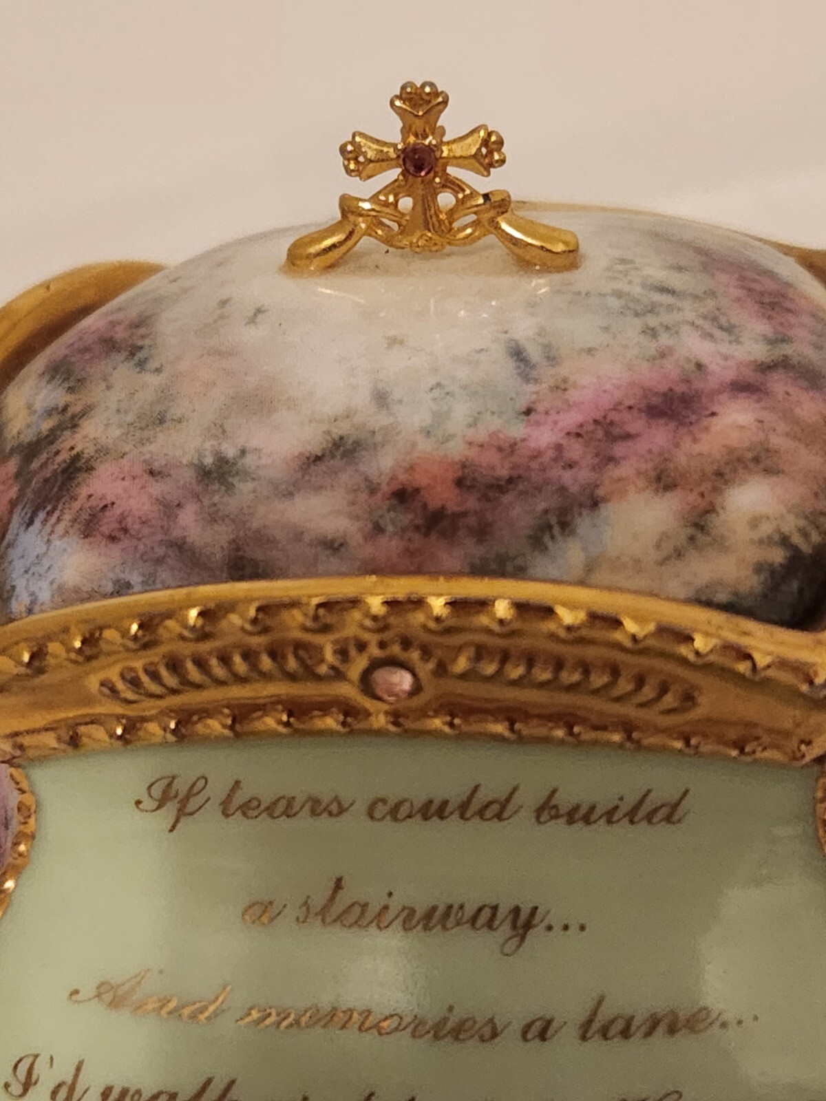 Elliot Heavenly Memories Kinkade Memorial Tribute Music Box Plays Memories READ