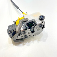 2008-2020 Chevrolet Trax Central Locking System Control Right Front 13579515