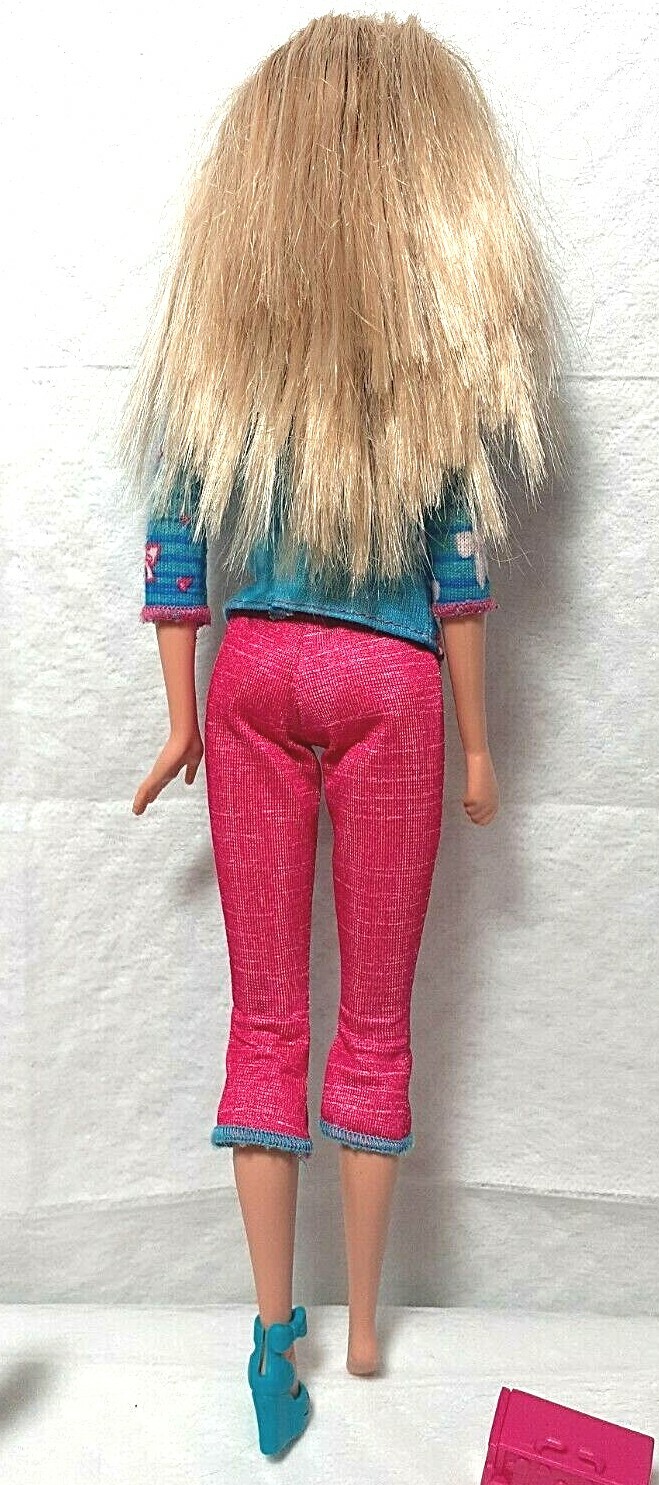 Potty Training Taffy dog with Barbie doll figure accessories nice 