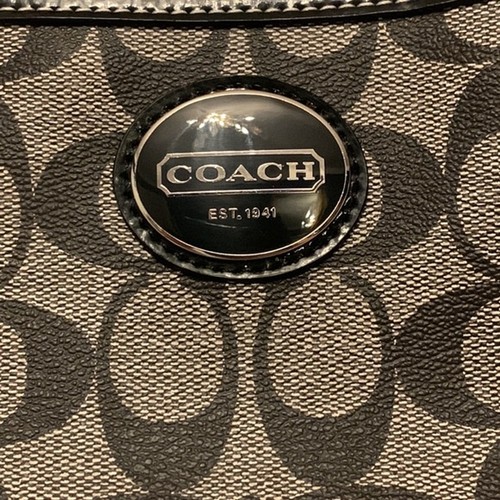 BNWT COACH Coated Canvas Shoulder Bag - Picture 4 of 4