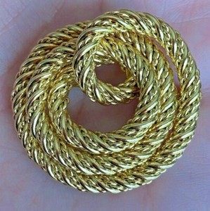 Authentic GROSSE Chr. Dior 1971 Layered Rope Knot Gold Plated Brooch Germany MINT COND.