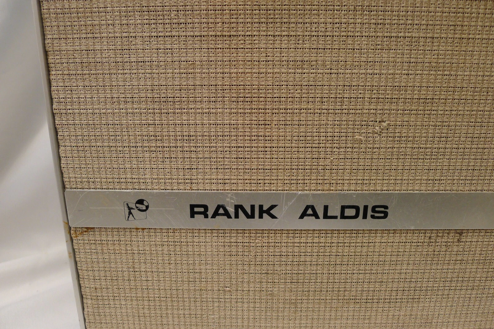 Picture 3 of 9