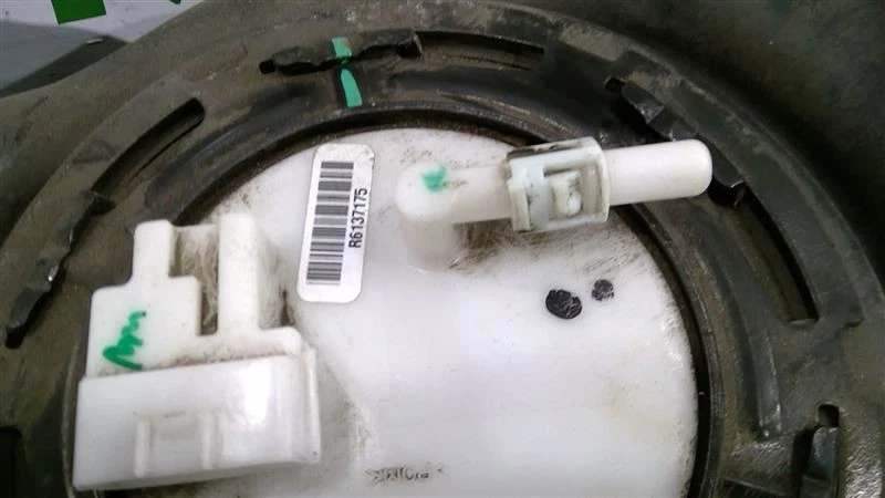 Nissan Murano 2015-2018 tanque de combustible depósito botella de almacenamiento 17202 5aa0B Foto 2 de 4