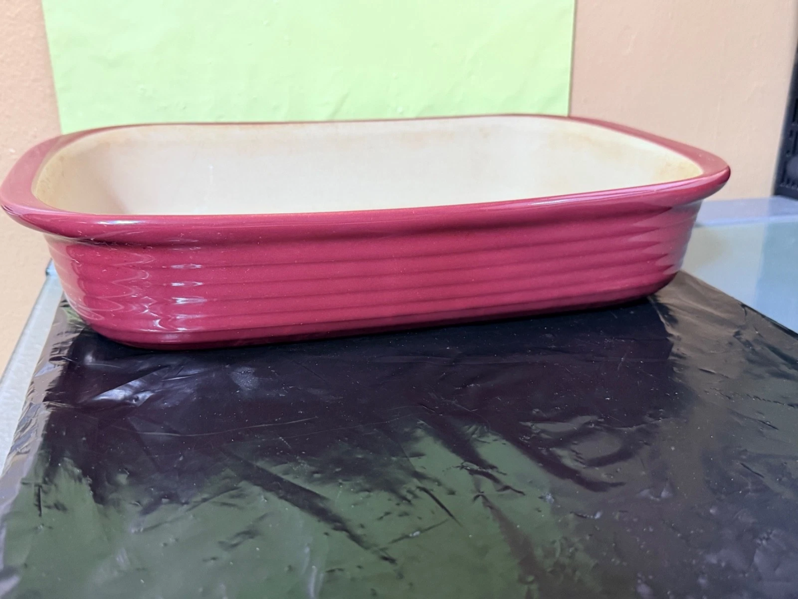 PAMPERED CHEF Cranberry 3.5 QT Baker Stoneware Stone Casserole Lasagna Pan 9x13