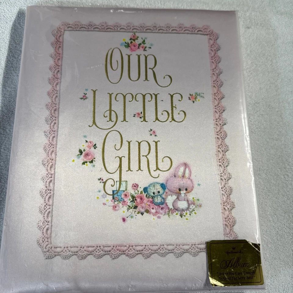 Libro de bebé vintage Hallmark Our Little Girl Pink Keepsake, nuevo todavía en plástico Foto 3 de 4