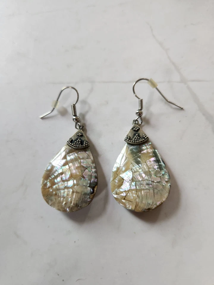 Pendientes lágrima madreperla genuinos alambre cuelga vibraciones boho hippy. Foto 4 de 4