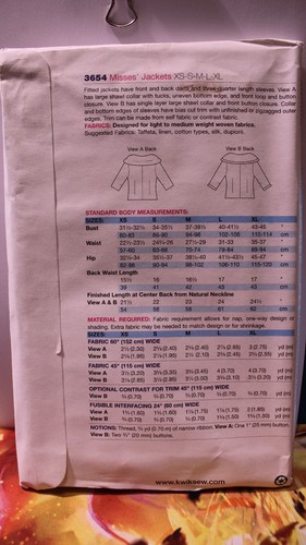 Kwik. dress sewing patterns Uncut Your choice A - Picture 9 of 17