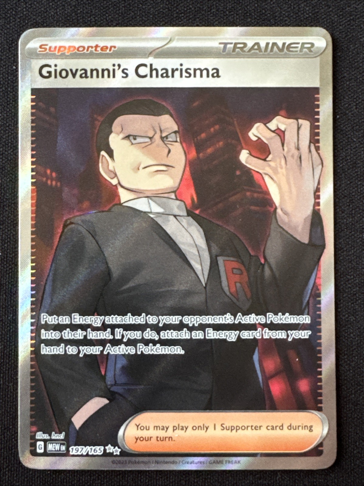 Giovanni's Charisma 197/165 Scerlet & Violet 151 MEW -Near Mint- Pokemon TCG