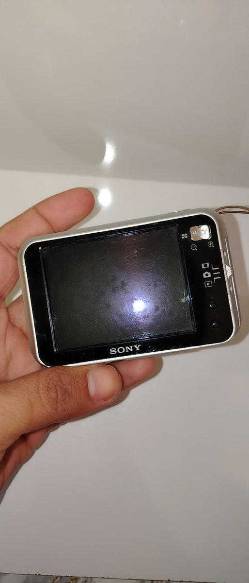 Sony Cyber-shot DSC-N1 8.1MP Digital Camera - Silver for sale