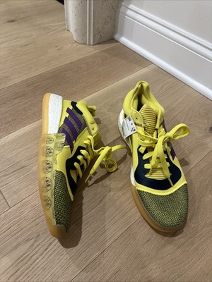 Adidas Marquee Boost Low Basketball Shoe Yellow Purple Lakers - Size 11.5