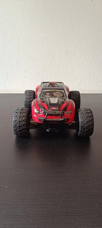 Auto RC in scala 1:16 4WD 40KM/ora - Immagine 3 di 4